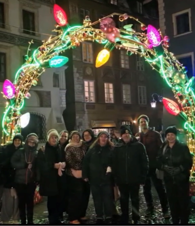 תמונה של חברי המשלחת מהמכללה לפולין