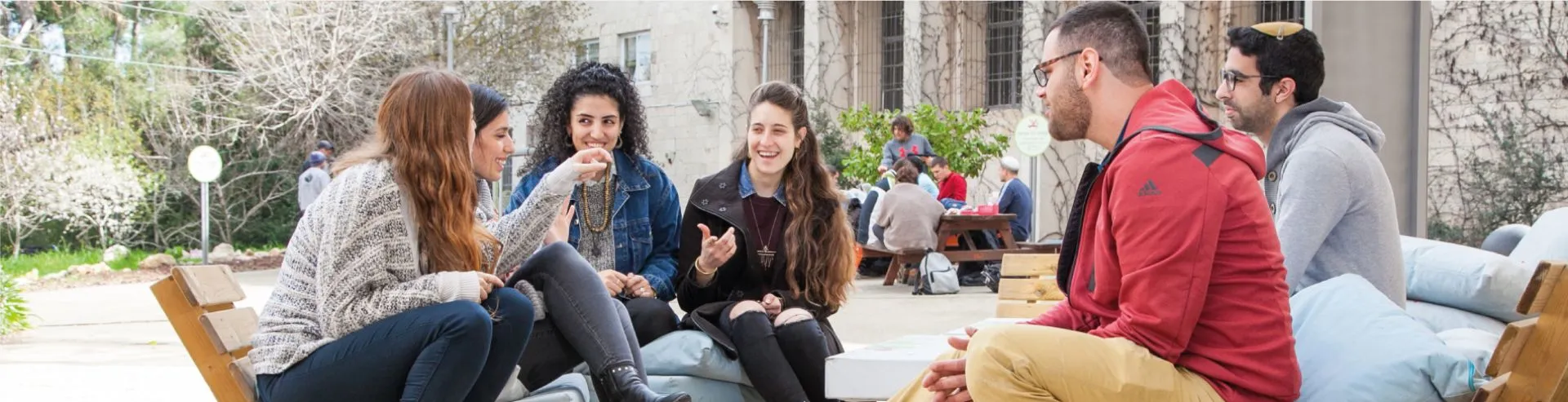 banner_students